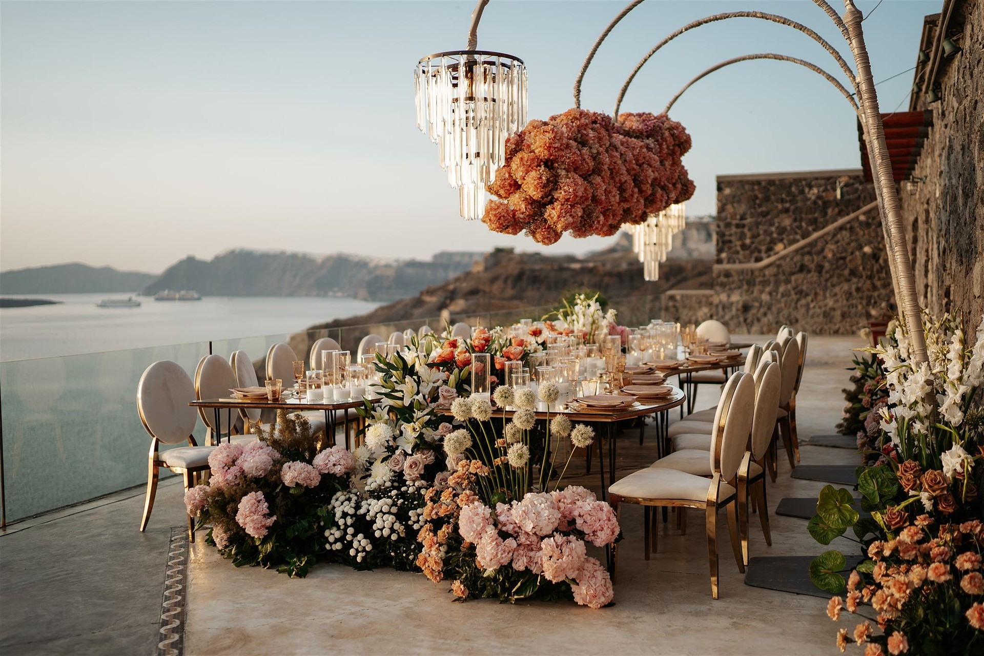 Wedding venues in Santorini