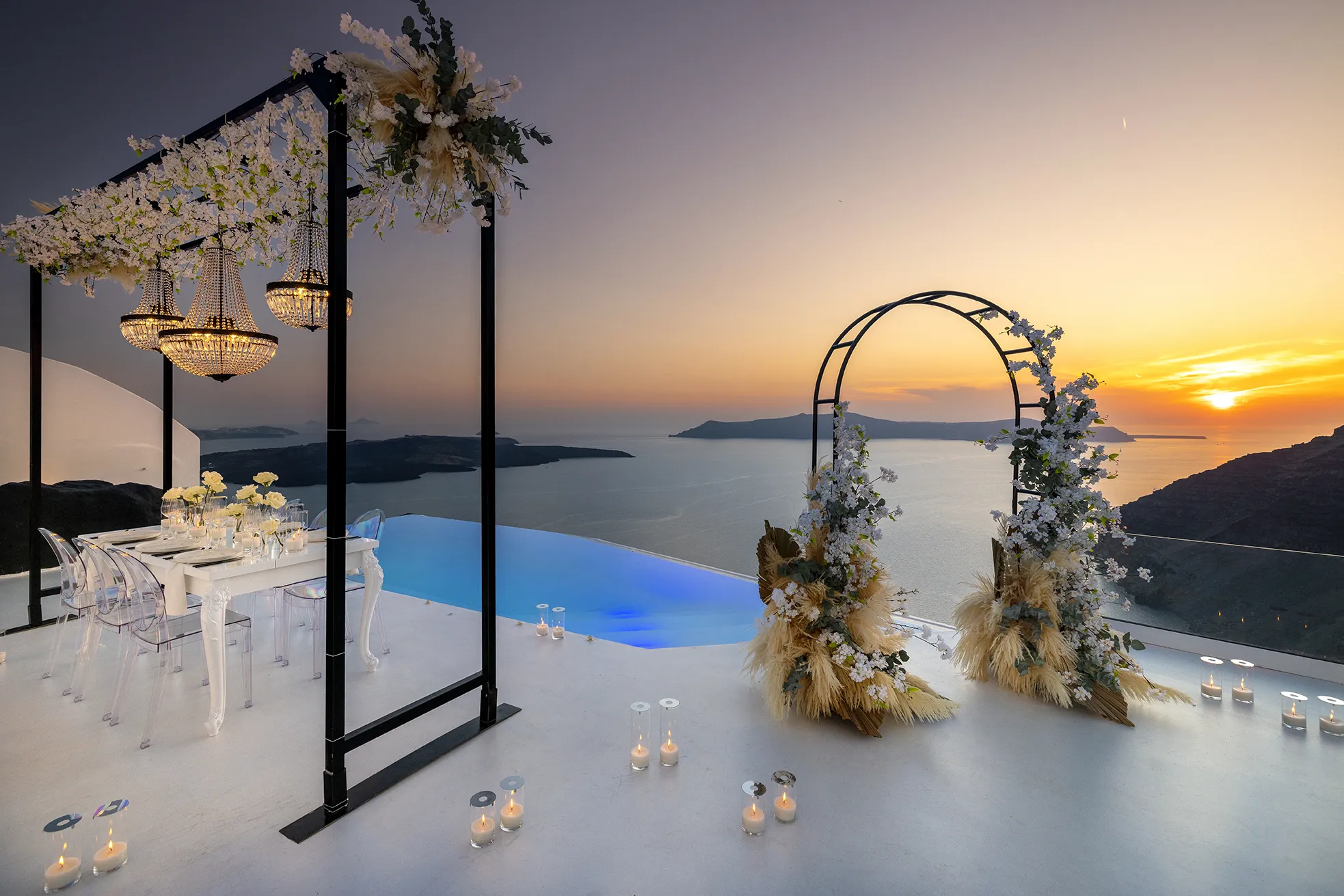 Wedding venues in Santorini